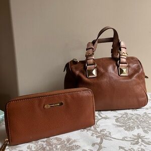 Michael Kors Grayson Speedy Satchel with Wallet Tan. Michael Kors